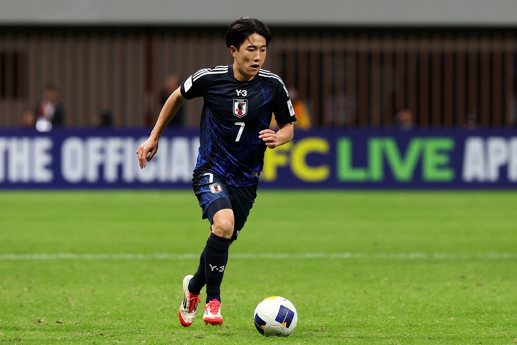 世界杯2026世界杯官方网站-既要…又要…？佐藤龙之介：可以的话，赛事金靴和MVP都想拿下